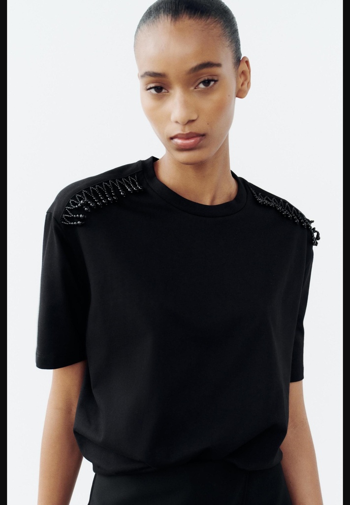 Футболка со стразами на плечах ZARA 1165/252