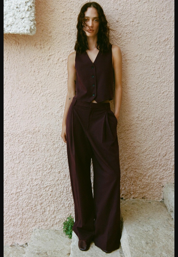 Жилет с линией талии ZARA 4749/886