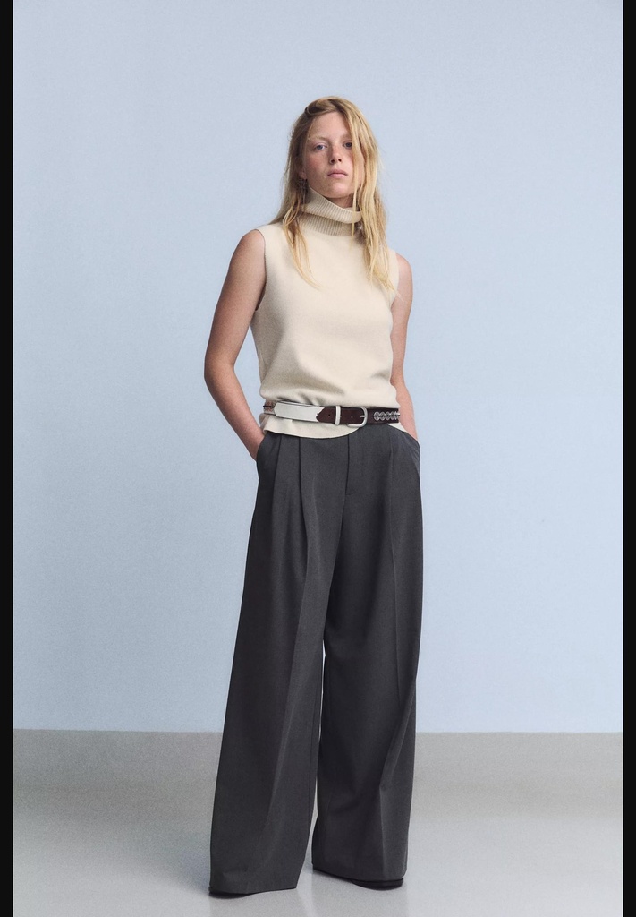 Мягкий топ с высоким воротом ZARA 5039/378