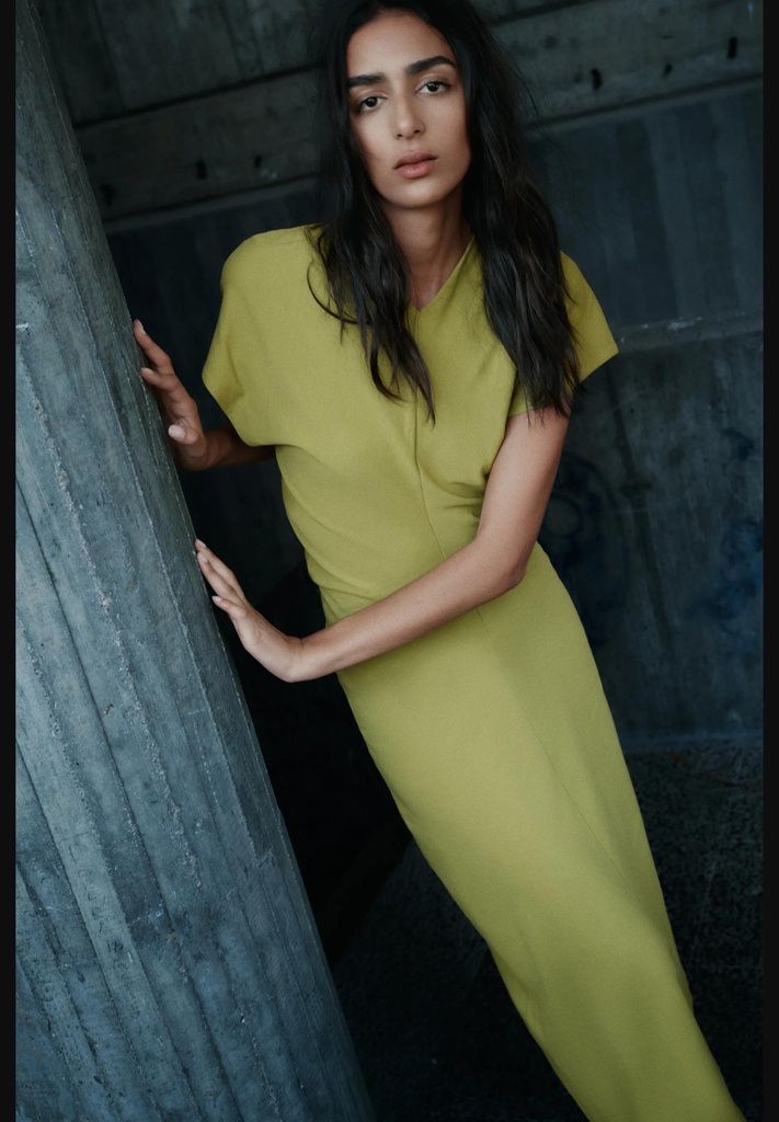 Объемное платье из тяжелого хлопка ZARA 2335/638
