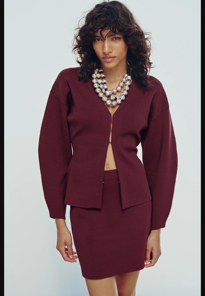Приталенный кардиган из однотонной вязки ZARA 2142/133