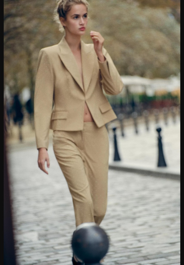 Расшитый бисером блейзер с подплечниками ZARA 1689/320