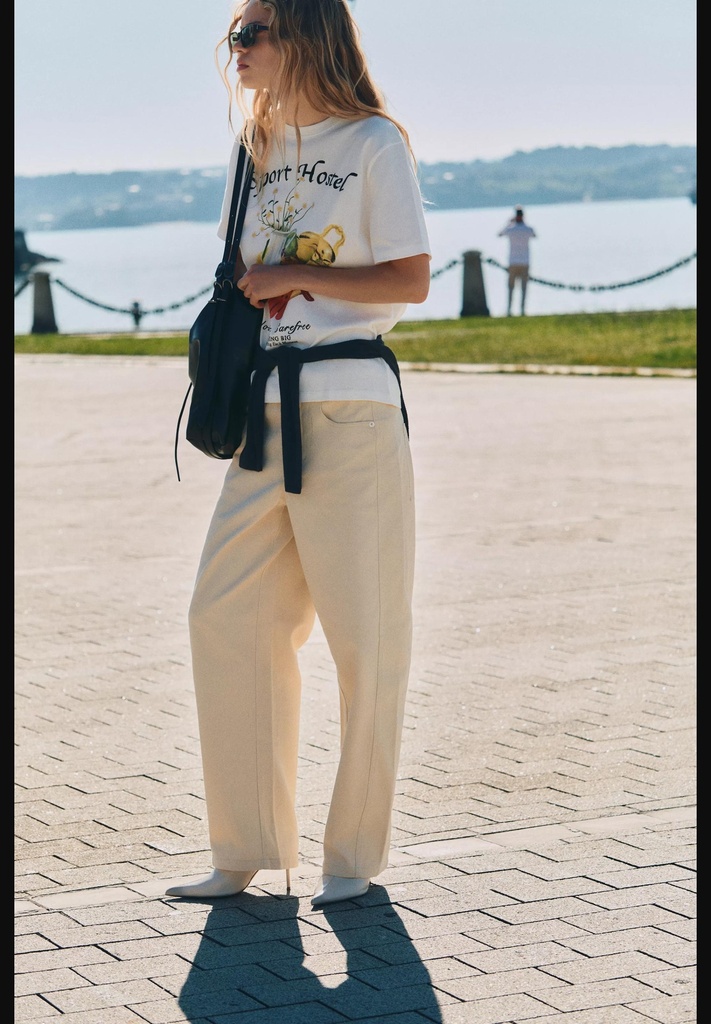 Футболка с контрастным принтом ZARA 0085/646